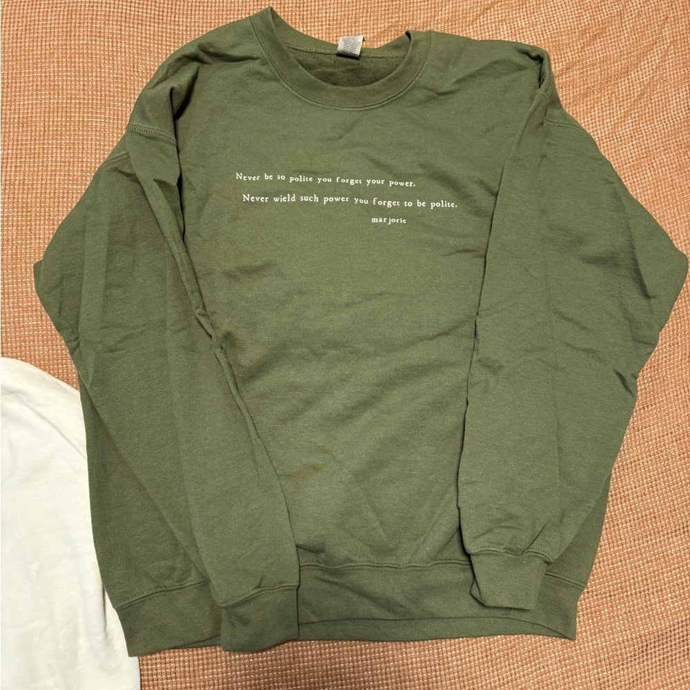 Marjorie Taylor Swift Green Evermore Lyric Sweatshirt Size Large